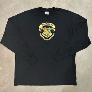 Universal Studios Hogwarts Long Sleeve Black Graphic Tee Size XXL